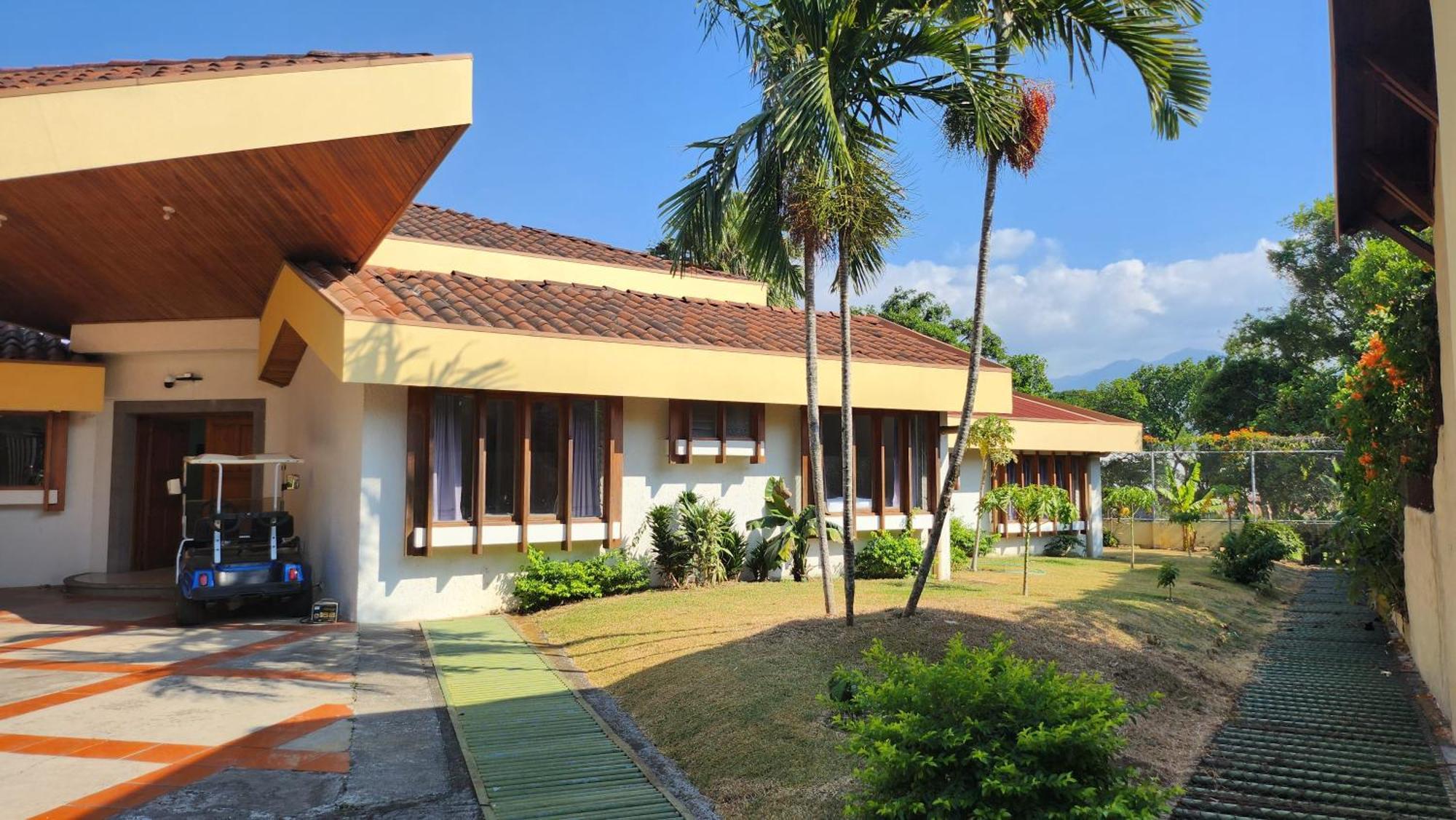 Bed and Breakfast La Casa de Cariari Al Golf Heredia Exterior foto