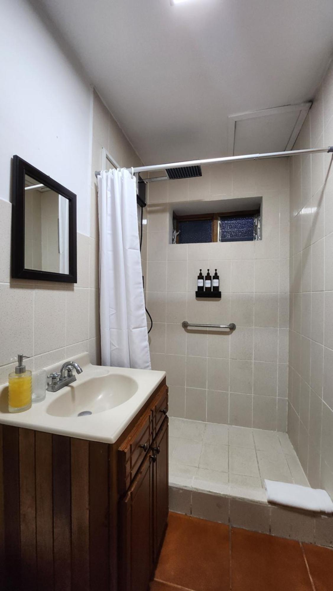 Bed and Breakfast La Casa de Cariari Al Golf Heredia Exterior foto